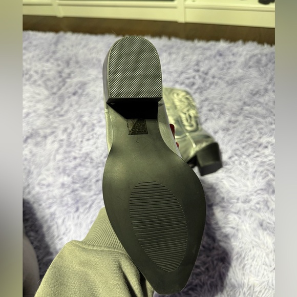 METALLIC SILVER WOMEN'S cowboy boots - Picture 8 of 9